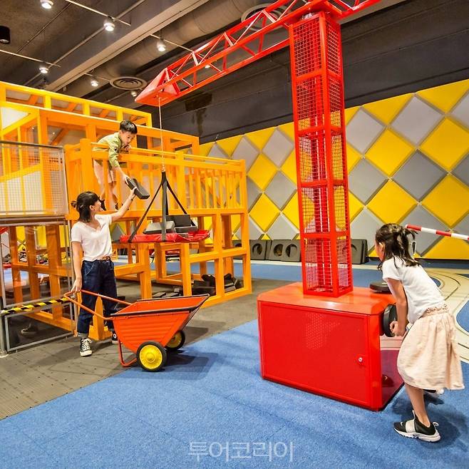 침사추이에 위치한 홍콩 과학 박물관 / 사진-홍콩관광청