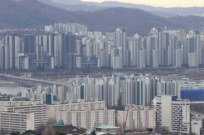 2일 한국부동산원 청약홈에 따르면, 지난해 분양한 수도권 아파트 단지 10곳 중 7곳에서 1순위 청약이 미달됐다. ⓒ연합뉴스
