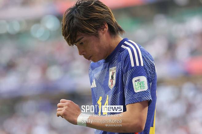 ▲ 일본축구협회(JFA)는 2일(한국시간) 성범죄 혐의를 받고 있는 이토 준야를 대표팀에서 내보낼 것이라 발표했다. 앞서 JFA는 이토와 함께 아시아축구연맹(AFC) 2023 카타르 아시안컵 동행을 이어갈 것이라 전했다. 하지만 고작 하루가 지나기도 전, 결정을 번복하며 이토의 대표팀 퇴출을 결정했다.