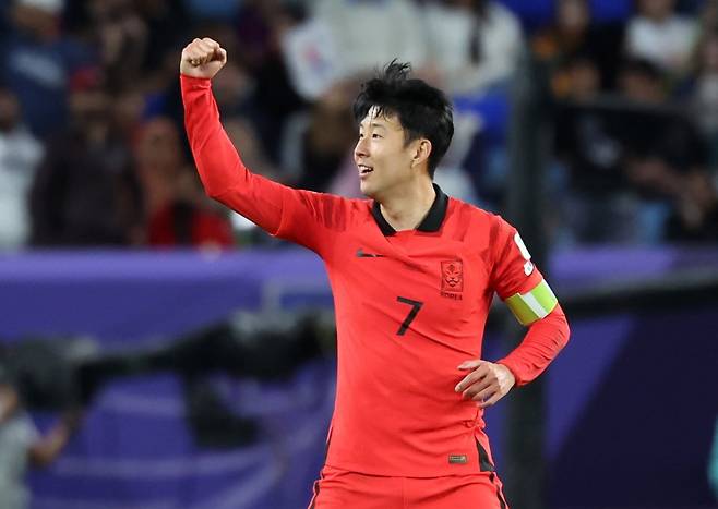 손흥민이 아시안컵 8강전 호주와의 경기에서 연장전 역전 프리킥 골을 성공시켰다. / 사진=뉴스1