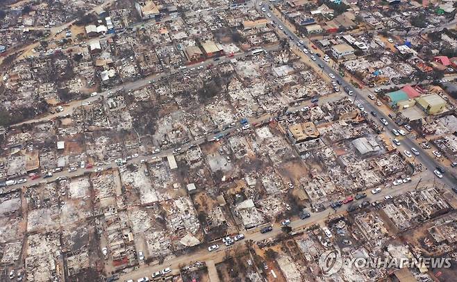 화마에 쑥대밭 된 킬푸에 도심 전경/ 사진=킬푸에 AFP 연합뉴스