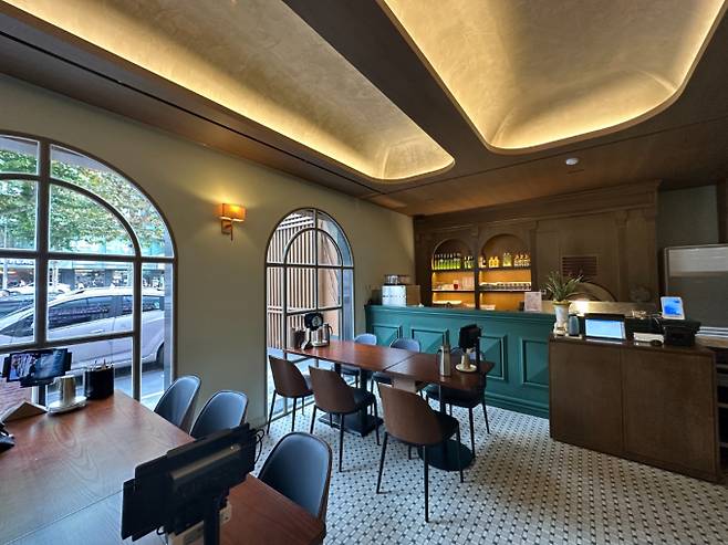 면서울 매장 내부. /사진=다이어리알