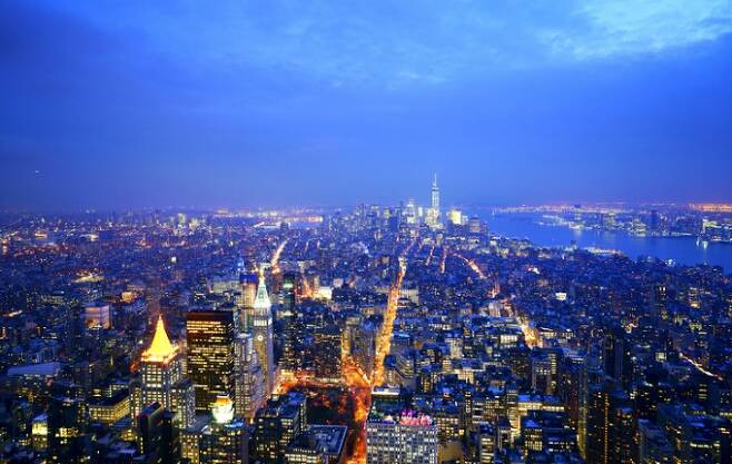 세계에서 가장 높은 수준의 물가가 형성된 뉴욕 야경. 게티이미지뱅크