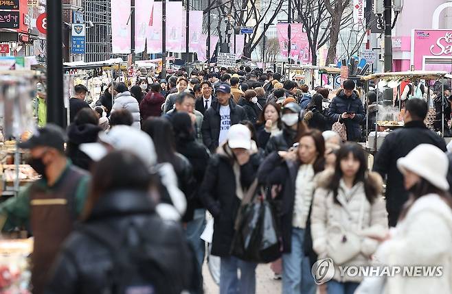 서울 명동 거리 [연합뉴스 자료사진]