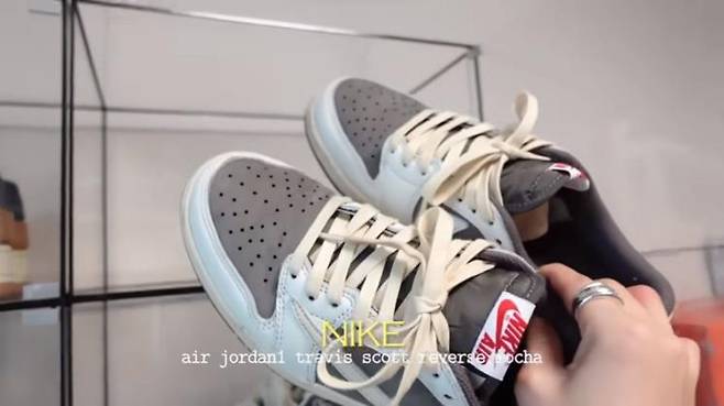 유튜브 〈혜리〉