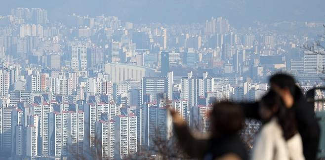 지난달 서울 남산에서 바라본 서울 시가지 모습. 뉴스1 제공