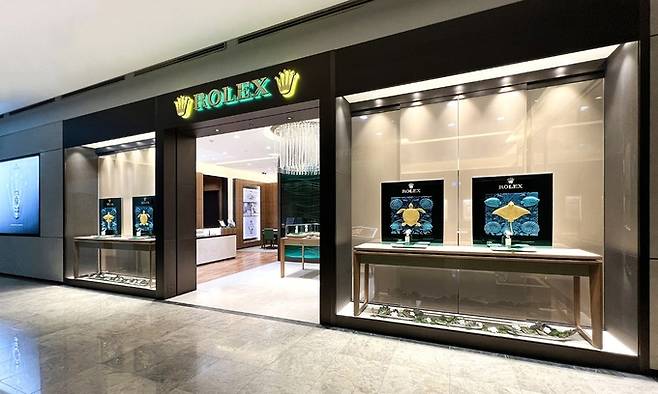 롯데백화점 본점에 위치한 롤렉스 매장