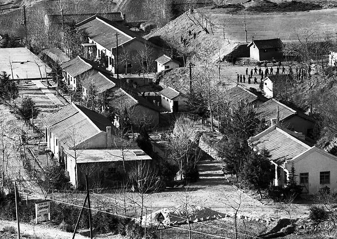 1960년대 영화숙 재생원 시설 건물의 흑백 기록사진