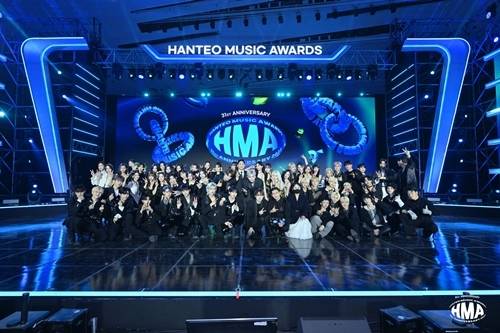 각종 오명으로 얼룩진 한터뮤직어워즈는 운영 미숙의 민낯을 고스란히 드러내며 ‘악몽이 된 시상식’으로 남고 말았다. / 사진 = 한터뮤직어워즈 인스타그램