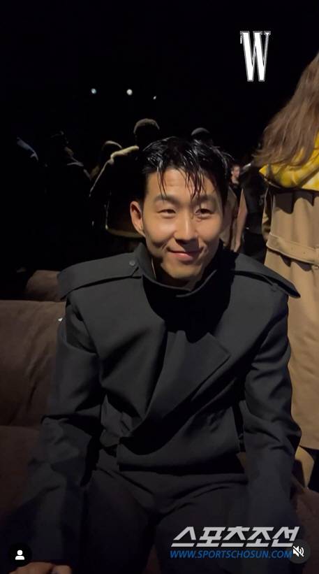 사진 출처=W코리아 공식 계정