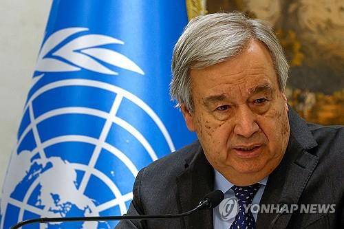기자회견 중인 구테흐스 유엔 사무총장 [도하=AFP 연합뉴스]