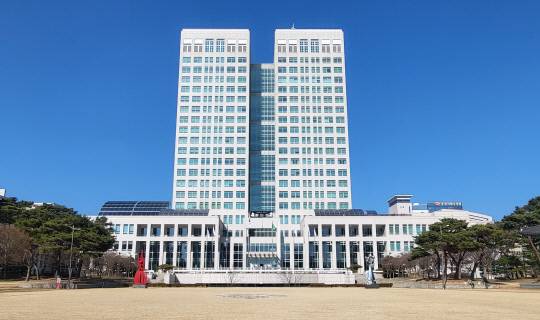 대전시는 2027년까지 주민등록인구 145만명, 생활인구 165만명을 목표로 한, 제1차 인구정책 기본계획을 추진한다. 김재근 선임기자