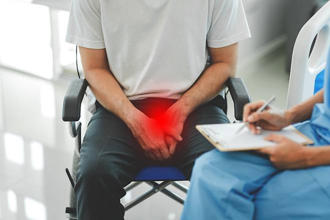 폐암과 위암 등의 발생률이 해마다 감소하는 추세에 있는 것과는 달리, 전립선암은 연간 6%씩 증가하고 있다. [사진= 게티이미지뱅크]