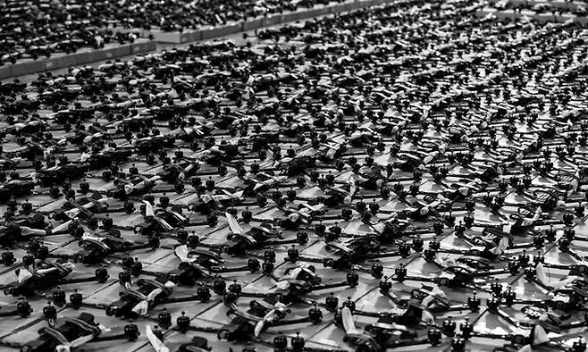 우크라이나에 기증된 드론들이 한데 모여 있다. 로이터·연합뉴스