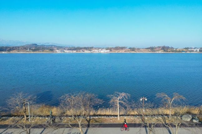 강원 강릉 경포호 둘레길.ⓒ한국관광공사