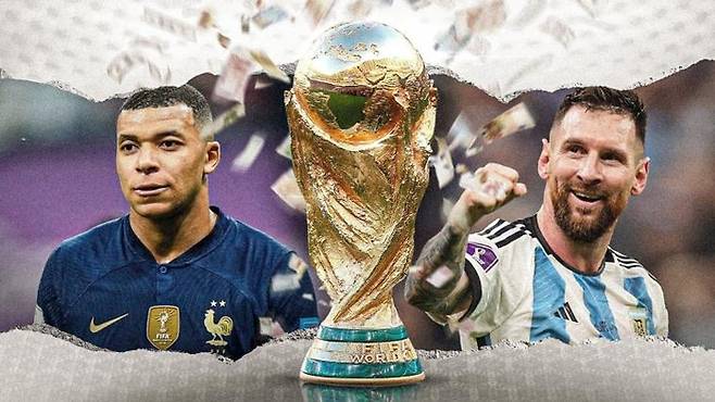 2022년 카타르월드컵 결승전을 장식한 리오넬 메시(오른쪽)과 킬리안 음바페. 결승전에 진출한 두 국가는 도합 7000만달러가 넘는 상금을 받았습니다.
