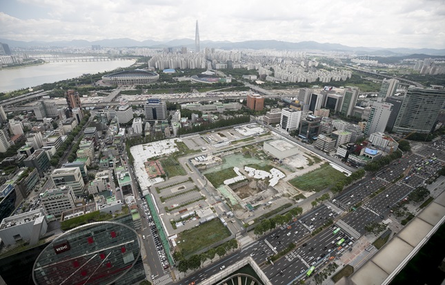 서울 강남구 삼성동 현대차 신사옥인 글로벌 비즈니스 센터(GBC) 부지 일대 /사진=이명근 기자 qwe123@