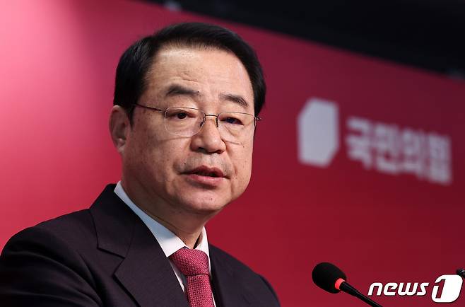 정영환 국민의힘 공천관리위원장이 26일 오전 서울 여의도 중앙당사에서 제13차 회의 결과를 발표하고 있다. 2024.2.26/뉴스1 ⓒ News1 구윤성 기자