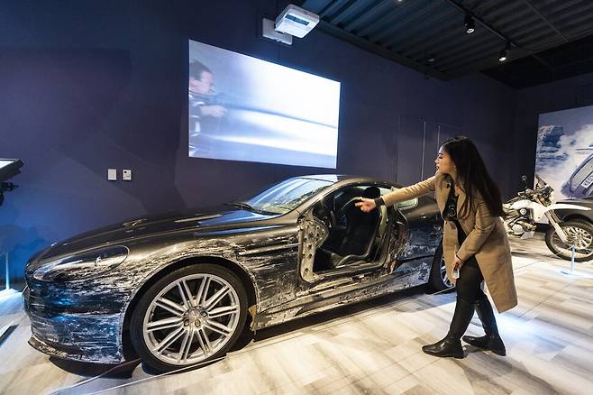 퀀텀 오브 솔러스에 등장했던 애스턴 마틴 DBS. EPA 연합뉴스