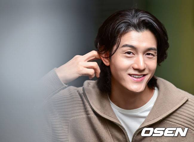 [OSEN=지형준 기자] MBC '밤에 피는 꽃'&nbsp;배우 이기우. 2024.02.29 / jpnews.osen.co.kr