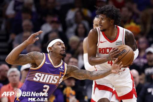 피닉스가 이틀 만에 휴스턴과 재대결에서는 경기를 내줬다. 사진(美 피닉스)=ⓒAFPBBNews = News1