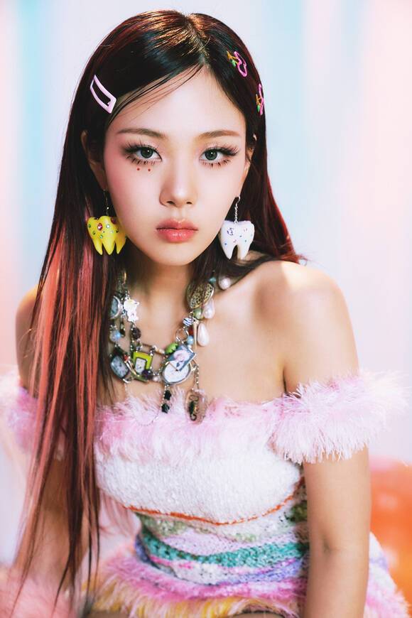 가수 비비가 신곡 '밤양갱'으로 음원 주간차트 1위를 차지했다. 그간 음악성을 인정받은 비비는 대중적으로 사랑받는 대표곡까지 생겼다. /필굿뮤직