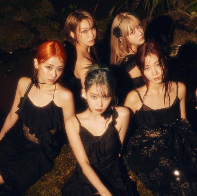 5일(한국시간) 미국 빌보드가 발표한 최신(3월 9일 자) 차트에 따르면 르세라핌의 미니 3집 타이틀 곡 '이지'가 메인 송차트 '핫100'에 99위로 진입했다. 쏘스뮤직 제공