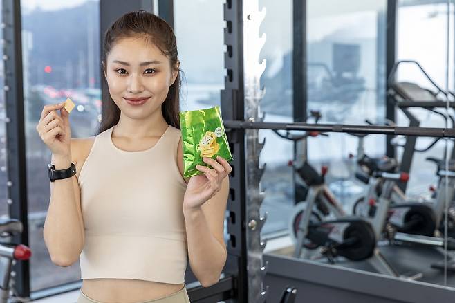 운동 전에는 신체에 에너지를 효과적으로 공급하기 위해 탄수화물을 섭취하는 것이 바람직하다. /사진=클립아트코리아