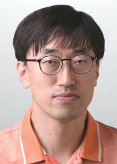 홍진수 주간경향 편집장