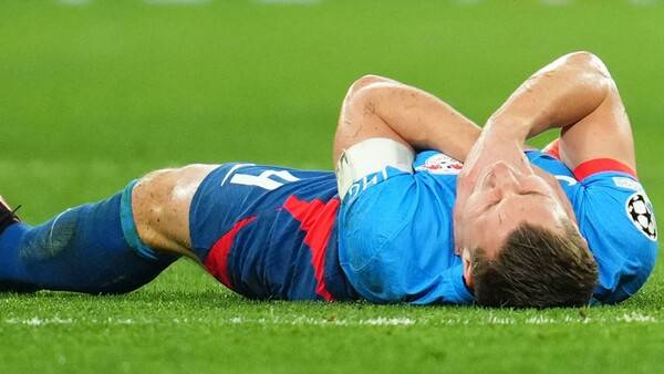 사진=독일 스카이 스포츠. 라이프치히 선수들이 비니시우스 주니오르의 옐로 카드 판정에 불만을 품었다.