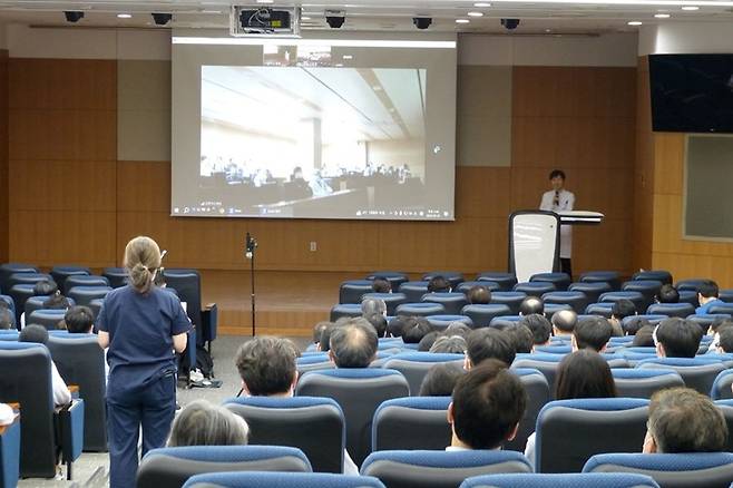 울산의대 교수협의회 비상대책위원회 원격 긴급총회 [울산의대 교수협의회 비상대책위원회 제공. 재판매 및 DB 금지]