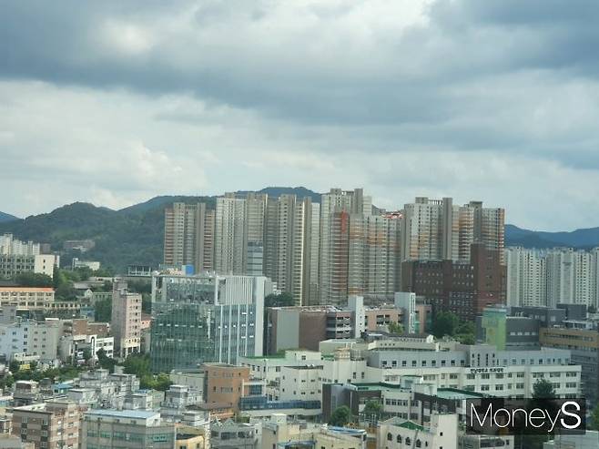 지난 2월 광주지역 주거시설 경매 낙찰가율은 84.8%로 전월보다 상승해 전국에서 대구에 이어 두번째로 높은 것으로 나타났다. 광주광역시 동구 전경/사진=머니S DB.