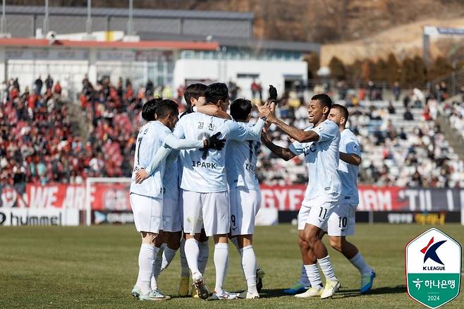 부산 아이파크가 경남FC를 4-1로 완파했다. (한국프로축구연맹 제공)