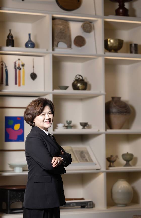 국립중앙박물관에서 33년간 일하고 있는 이현주 홍보전문경력관은 서울 용산 국립중앙박물관에서 가장 좋아하는 공간 중 하나로 기증관을 꼽았다. 최기웅 기자