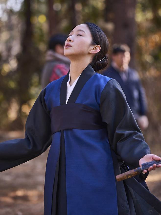 [서울=뉴시스] 영화 '파묘'. (사진=쇼박스 제공) 2024.03.03. photo@newsis.com *재판매 및 DB 금지