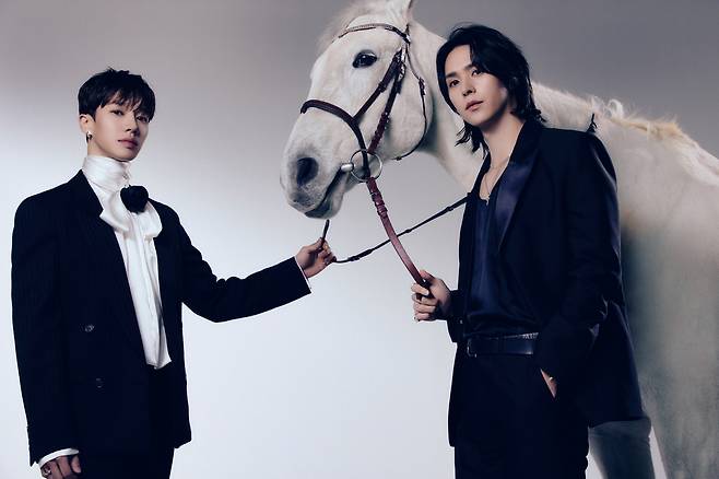 사진=어라운드어스 제공