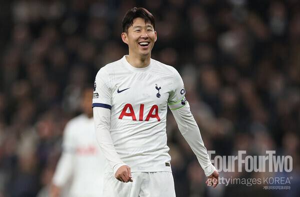 사진=게티이미지.&nbsp;토트넘 훗스퍼는 10일 오후 10시(한국시간) 영국 버밍엄에 위치한 빌라 파크에서 열린 2023-24시즌 프리미어리그(PL) 28라운드에서 아스톤 빌라에 4-0 승리를 거뒀다. 승점 3점을 추가한 토트넘은 리그 5위(승점53)를 유지했다. 4위 아스톤 빌라(승점55)보다 한 경기 덜 치른 가운데 승점 2점 차로 격차를 좁혔다.&nbsp;