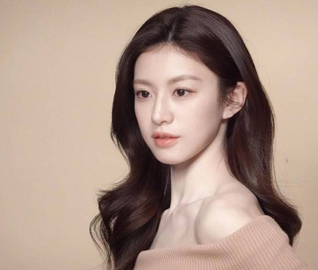 사진=배우 고윤정 소셜미디어 캡처