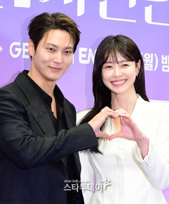 ‘야한 사진관’ 주원 권나라. 사진 I 강영국 기자