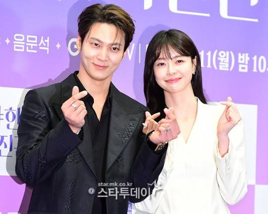 ‘야한 사진관’ 주원 권나라. 사진 I 강영국 기자