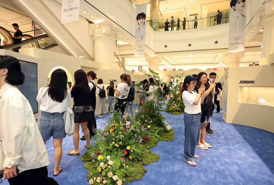 The first "Artist-Made Collection by Seventeen," boy band Seventeen's household good popup event held in collaboration with Shinsegae, opened in September 2023. [SHINSEGAE]