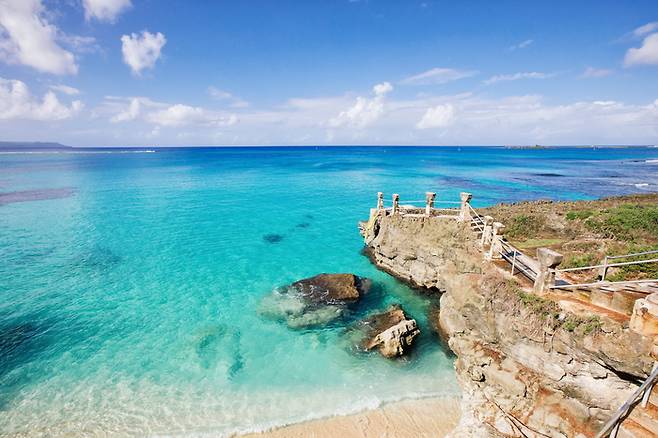 물빛이 무척 아름다운 티니안 타가비치 / 사진=마리아나관광청