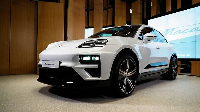 ​포르쉐 2세대 마칸 터보