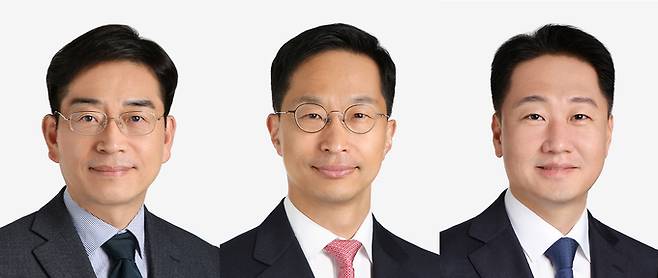 법무법인 화우의 이동근 변호사와 황재호 변호사, 유성욱 변호사(왼쪽 사진부터). 법무법인 화우 제공