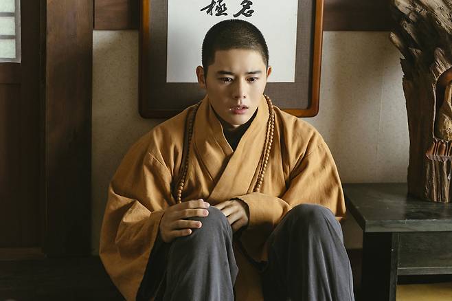 KBS2 대하사극 ‘고려 거란 전쟁’에서 현종 왕순 역을 연기한 배우 김동준 출연장면. 사진 KBS