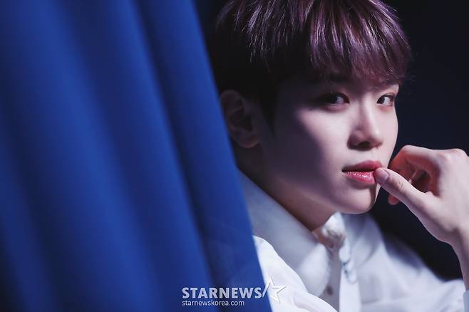 '눈빛에 사르르' 제로베이스원 김태래[★화보]