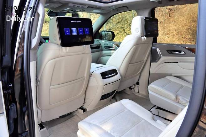 캐딜락, 에스컬레이드 ESV