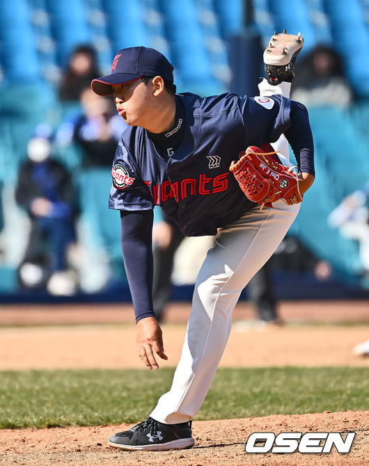 [OSEN=대구, 이석우 기자]롯데 자이언츠 최이준이 역투하고 있다. 2024.03.14 / foto0307@osen.co.kr