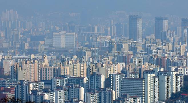 한국부동산원이 2020년 출범 이래 가장 긴 기간 동안 신규 입주자모집공고를 중단한다. 오는 25일부터 시행되는 14개 청약제도 관련 법령 개정 사항을 시스템에 반영하기 위해서다./사진=뉴스1