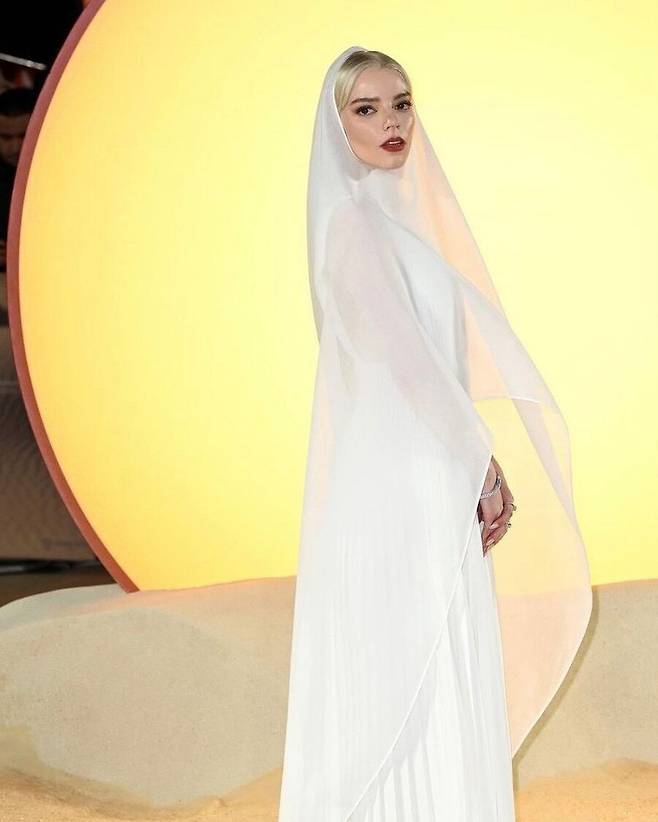 ▲ 안야 테일러 조이. 출처ㅣ안야 테일러 조이 인스타그램